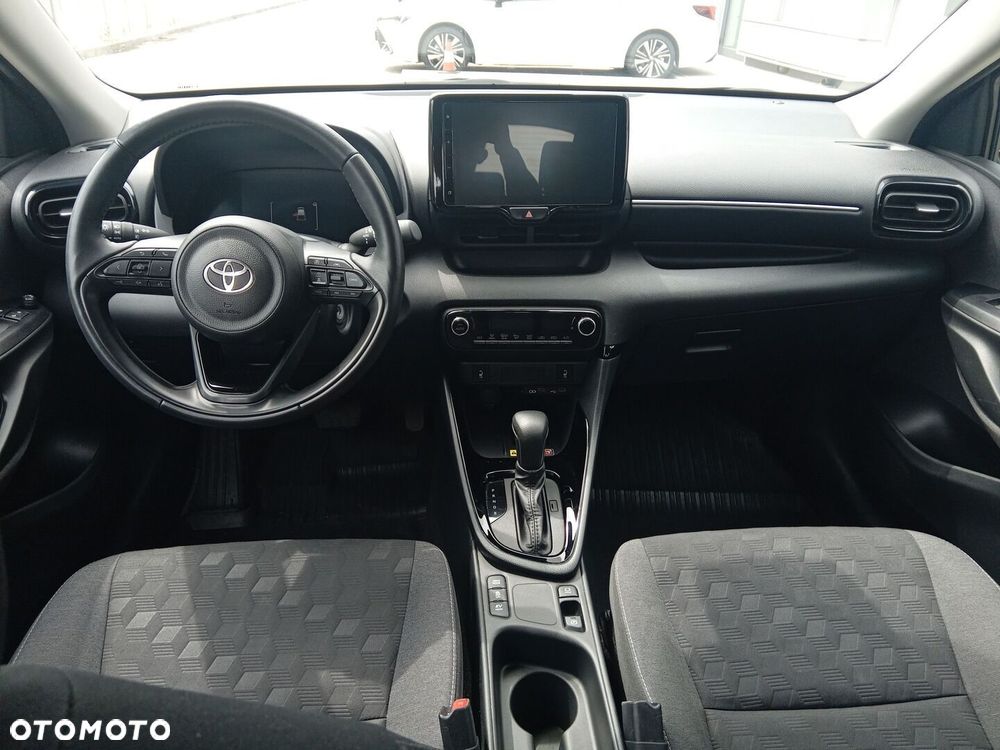 Toyota Yaris - 15