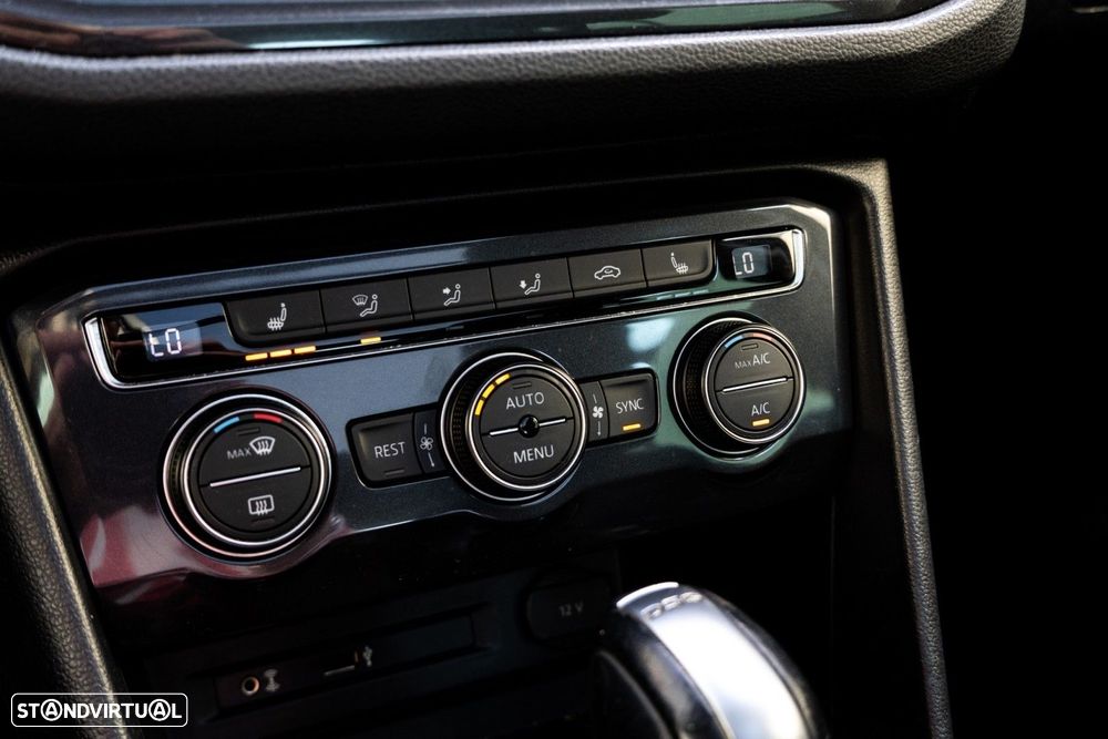 VW Tiguan 2.0 TDI Highline DSG - 23