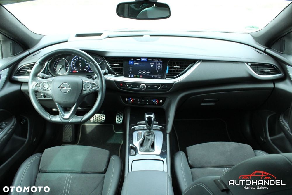 Opel Insignia - 9