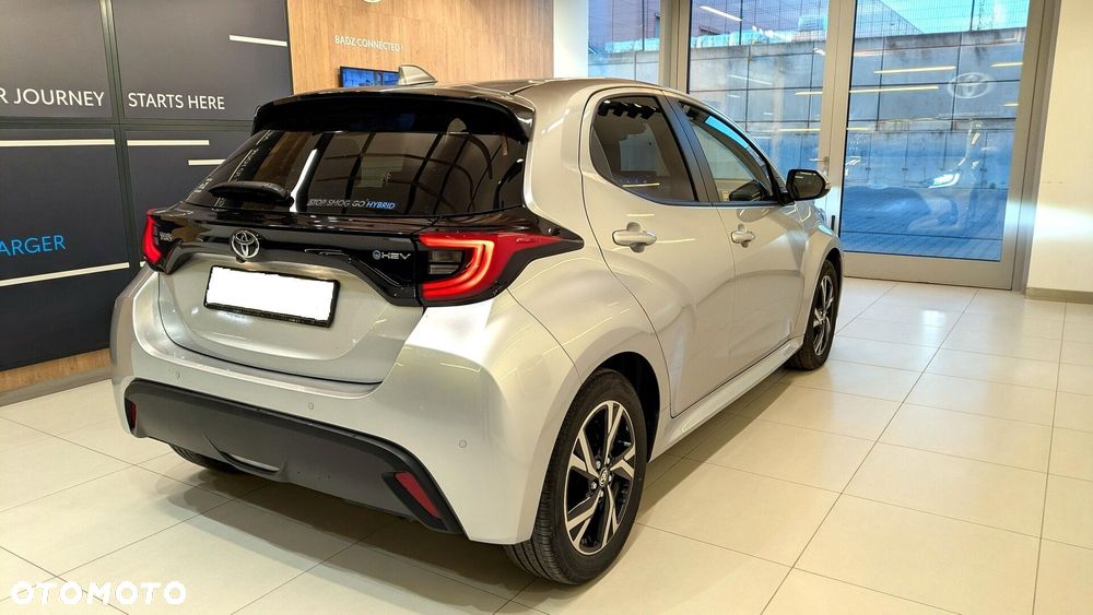Toyota Yaris Hybrid 1.5 Style - 5