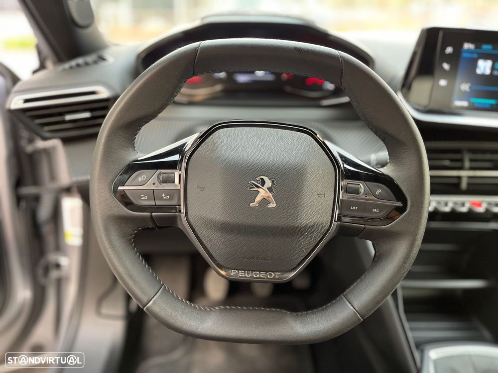 Peugeot 2008 1.2 PureTech Active Pack - 7