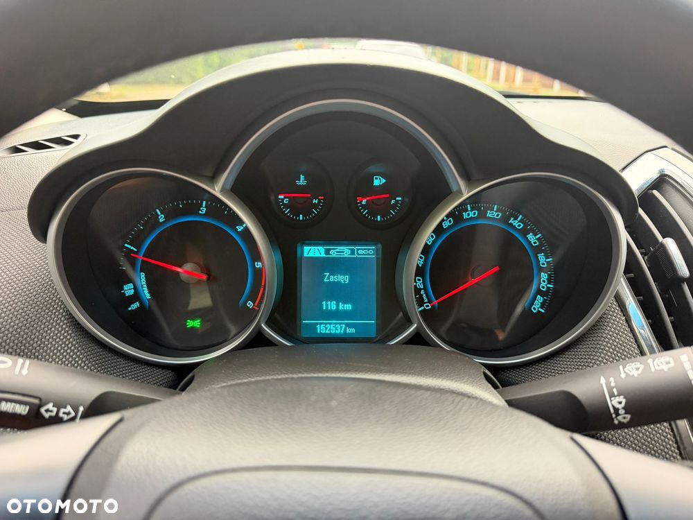 Chevrolet Cruze - 15