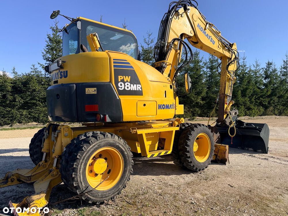 Komatsu 4x4x4 ramię łamane Koparka kołowa KOMATSU  PW98MR-8 10ton 4x4x4 ośki skrętne Ramię 3x łamane BEZ DPF i ADBLUE 4 cyl dodatkowe wyjścia hydr Pług Podpory 2012 szybka zwinna Prosto z importu 1 właściciel Cat TEREX Liebherr Wacker Pw 98 Mr 8 11 - 34