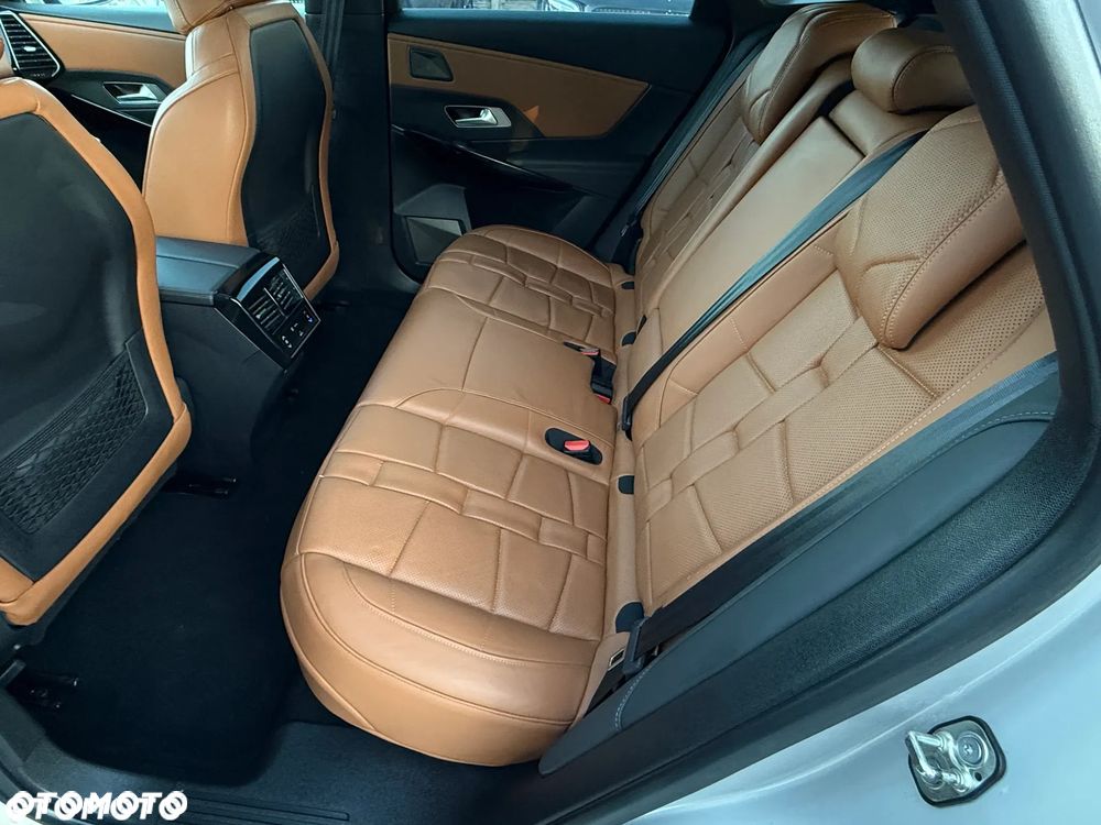DS Automobiles DS 7 Crossback - 33