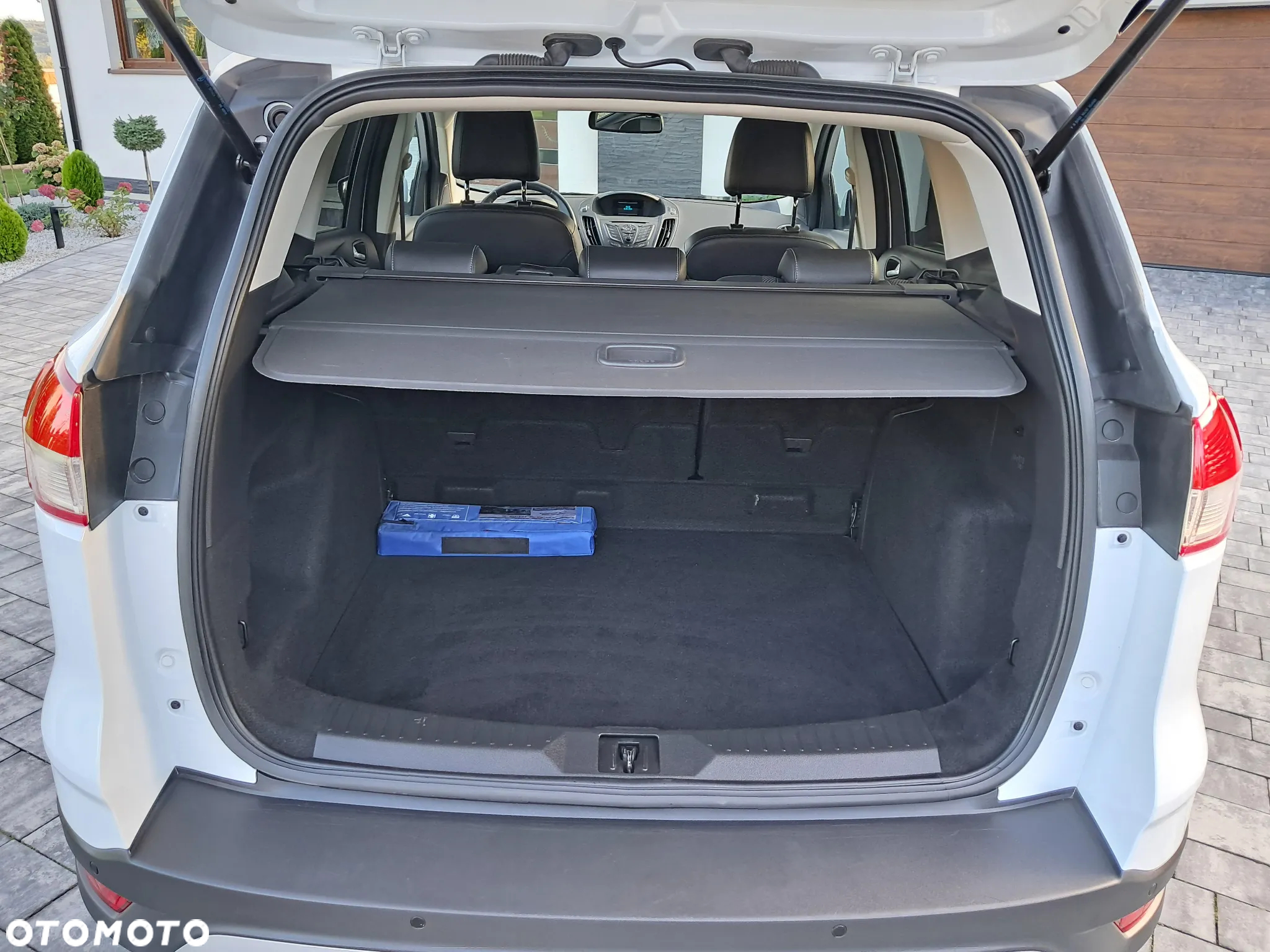 Ford Kuga 2.0 TDCi 4WD Titanium - 27
