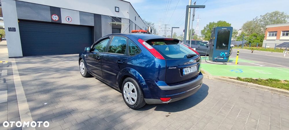 Ford Focus 1.6 Ti-VCT Sport - 3