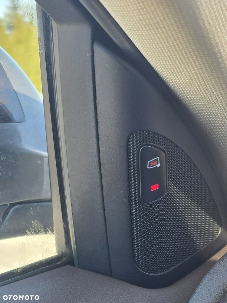 Audi A4 Allroad - 30