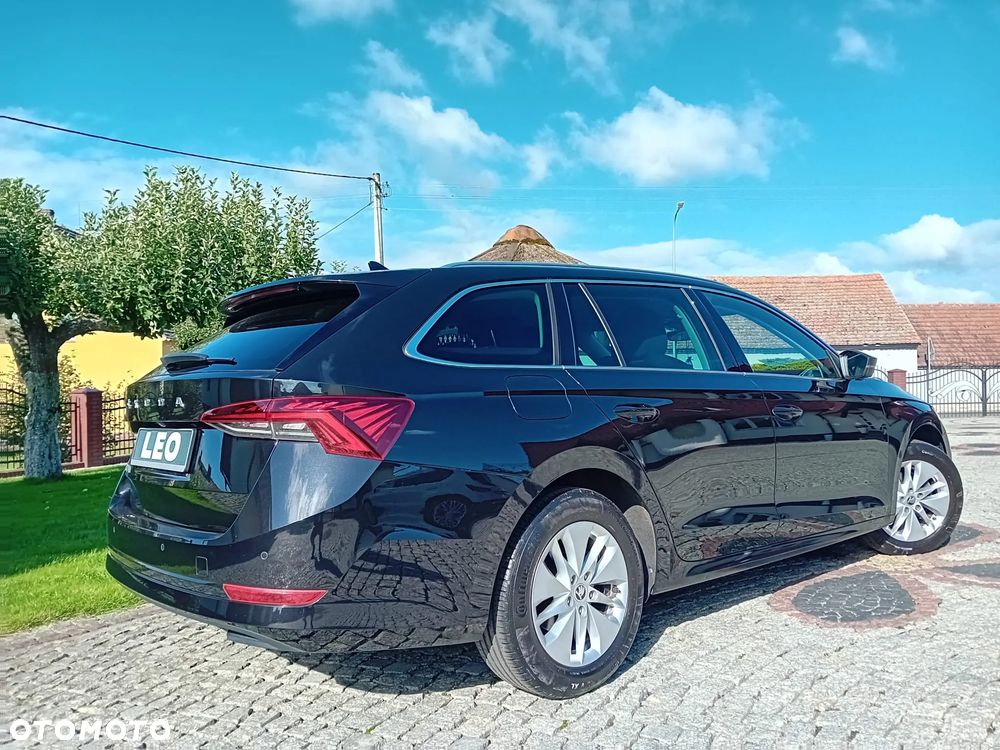 Skoda Octavia 2.0 TDI DSG Base - 9