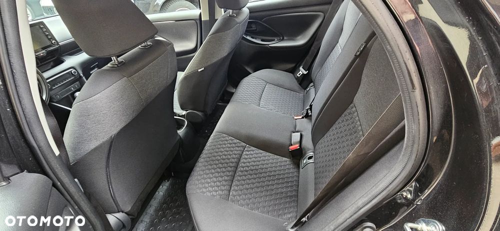 Toyota Yaris 1.5 Premiere Edition - 24