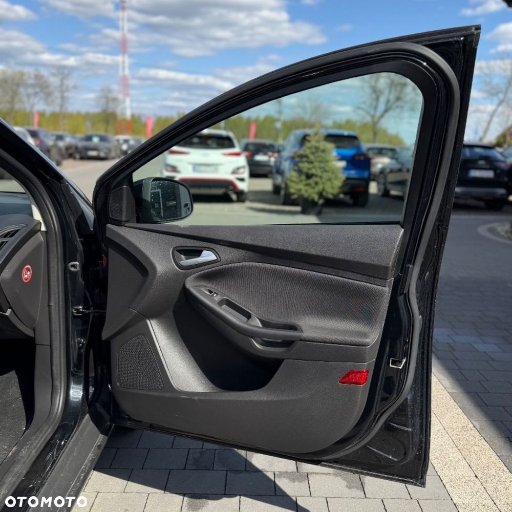 Ford Focus - 34