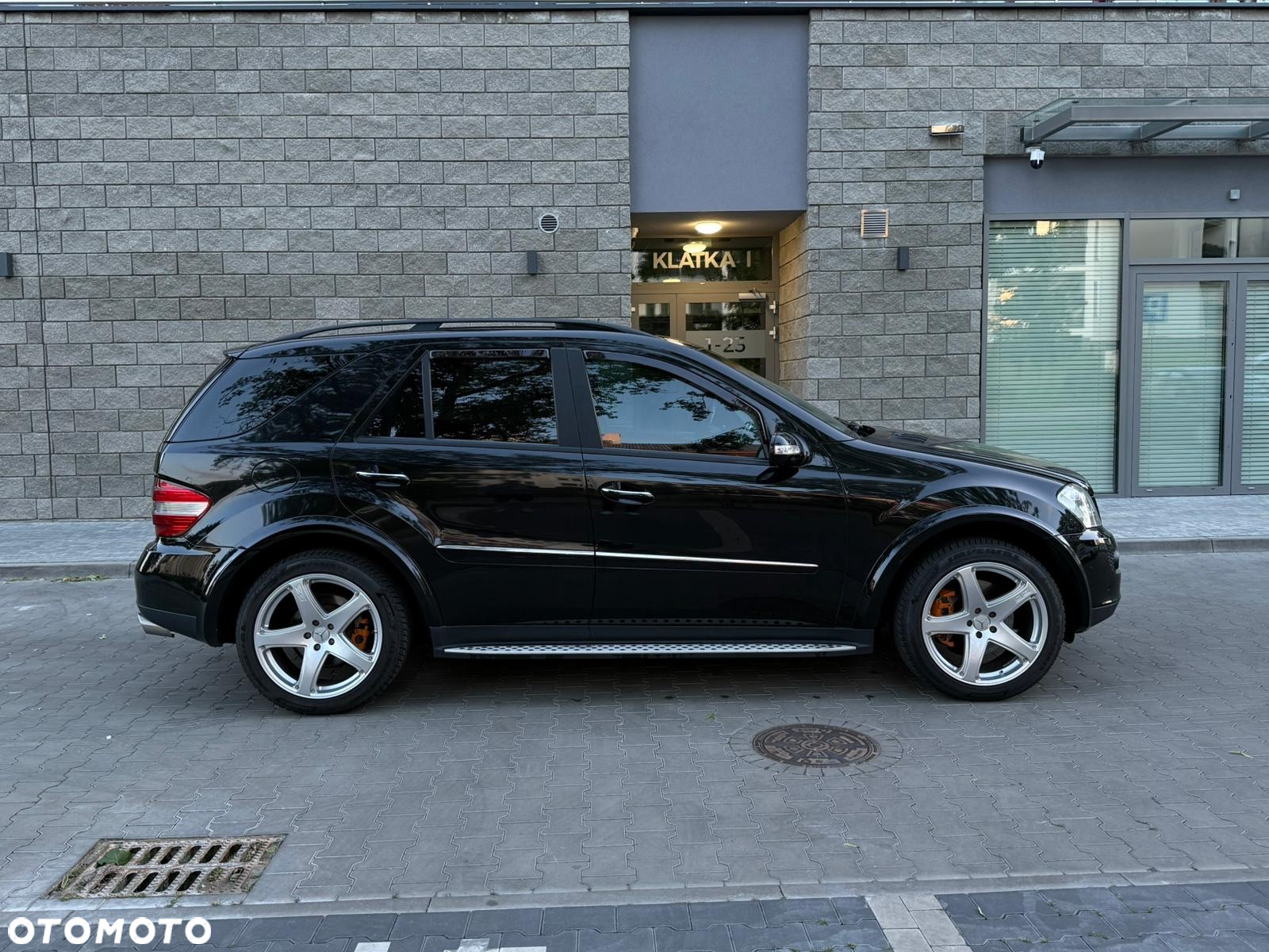 Mercedes-Benz ML 500 4-Matic - 2