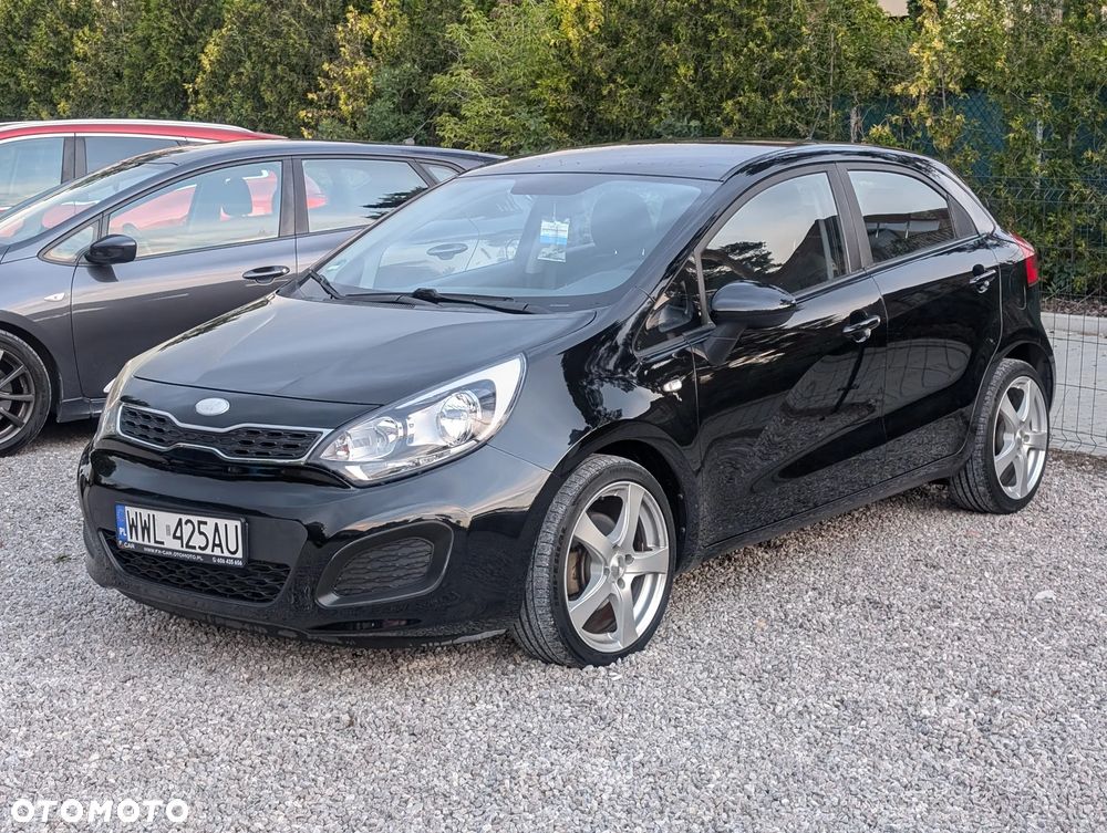 Kia Rio - 3