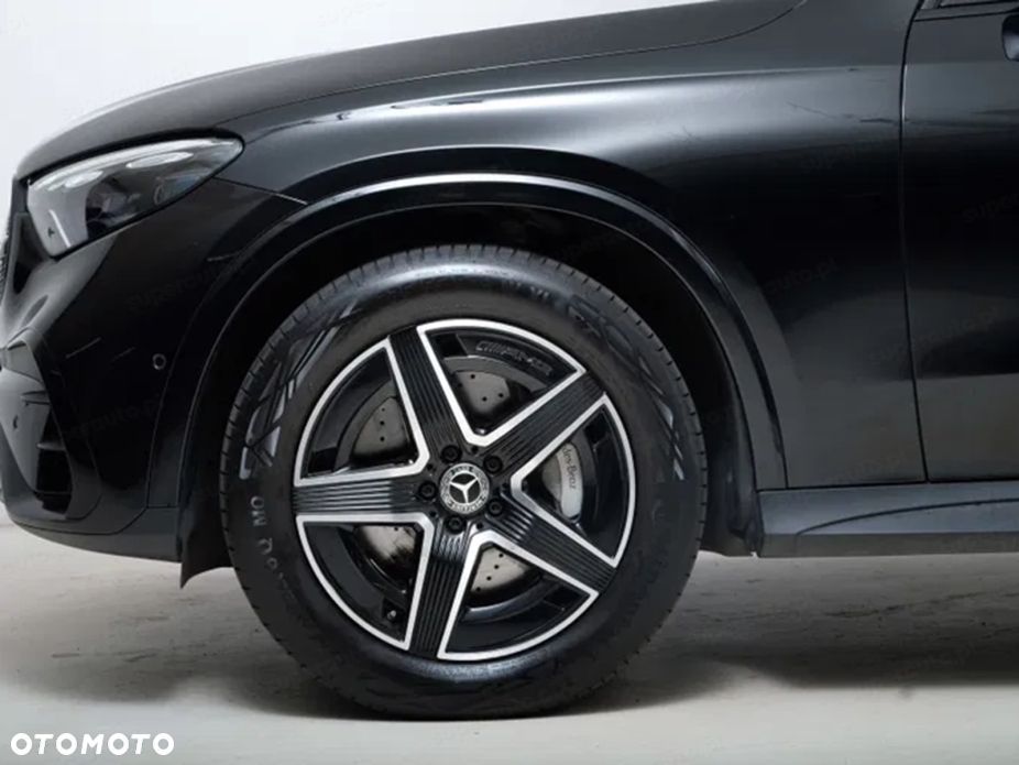 Mercedes-Benz GLC 220 d mHEV 4-Matic AMG Line - 11