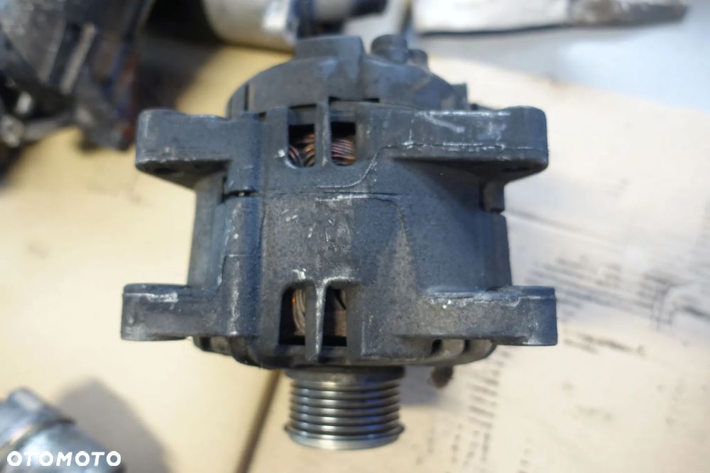 ALTERNATOR PEUGEOT 206 3008 C4 PICASSO 1.6 HDI 9665617780 - 2