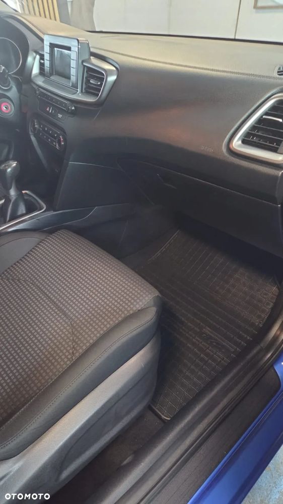 Kia Ceed 1.4 M - 8