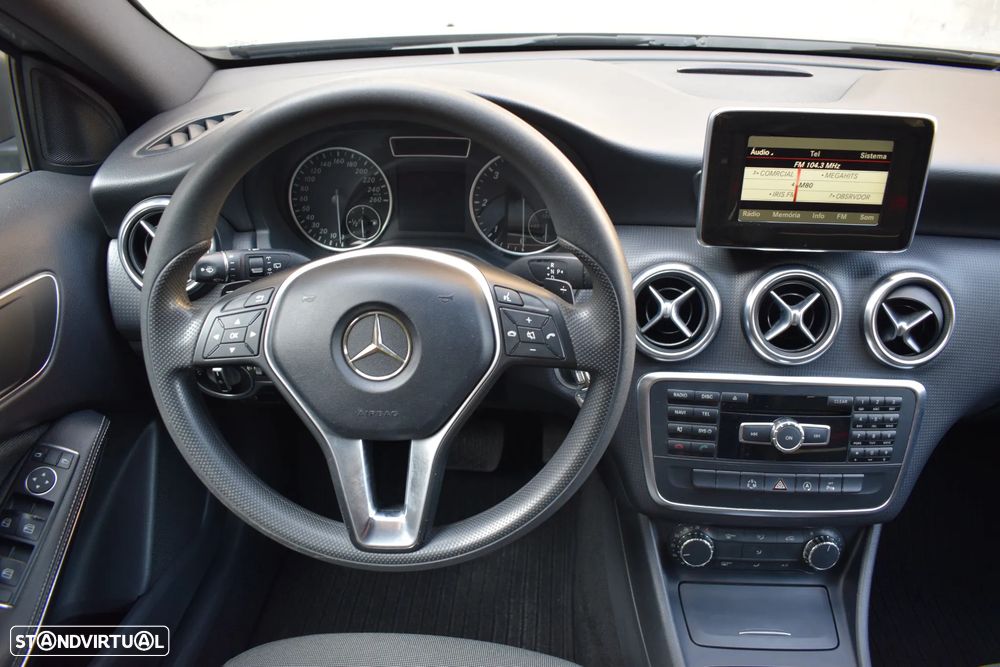 Mercedes-Benz A 180 CDI 7G-DCT Urban - 20