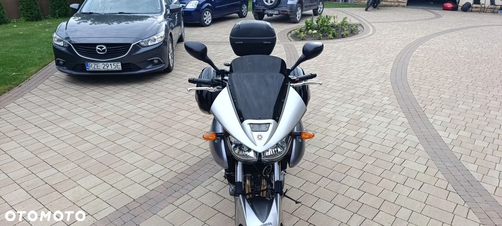Yamaha TDM - 9