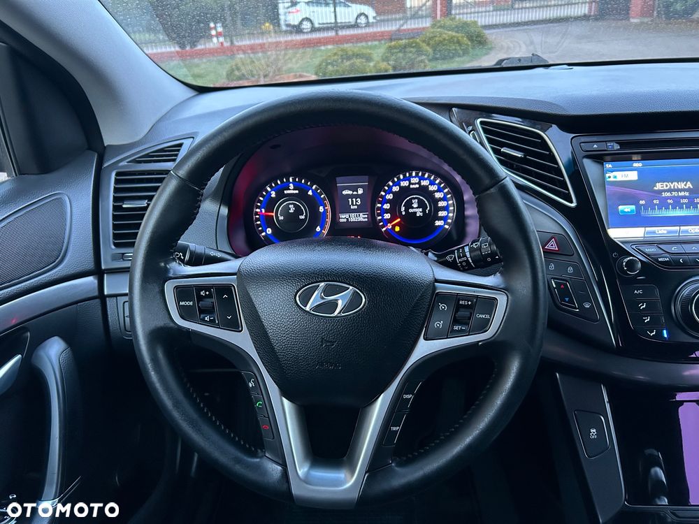 Hyundai i40 Kombi 1.7 CRDi Premium - 31