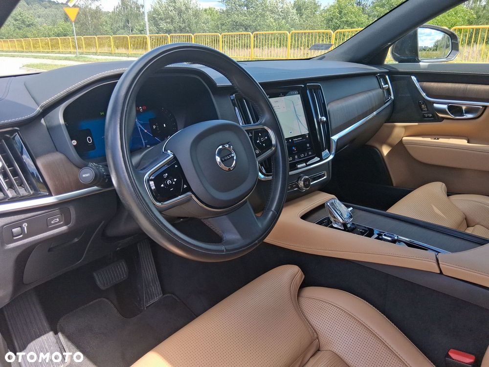 Volvo S90 - 11