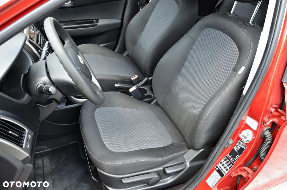 Hyundai i20 1.2 Trend - 30