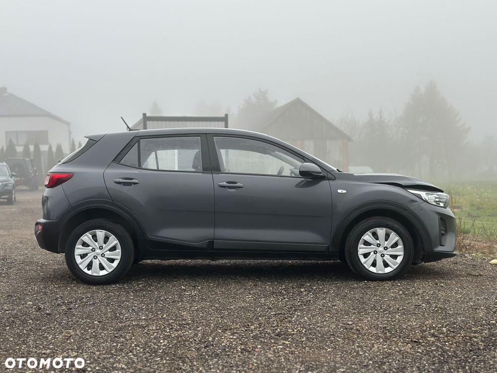Kia Stonic - 10