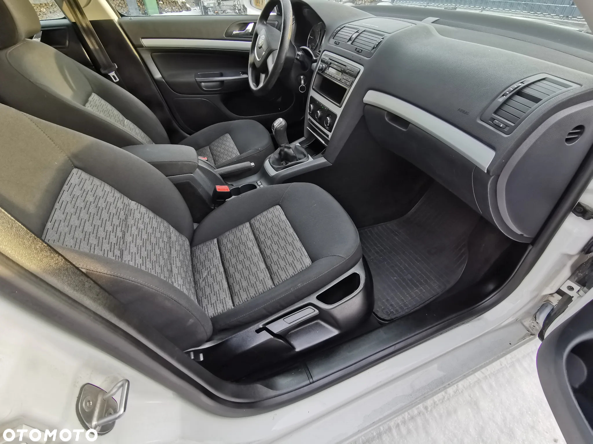 Skoda Octavia 1.6 TDI 4x4 Ambition - 8