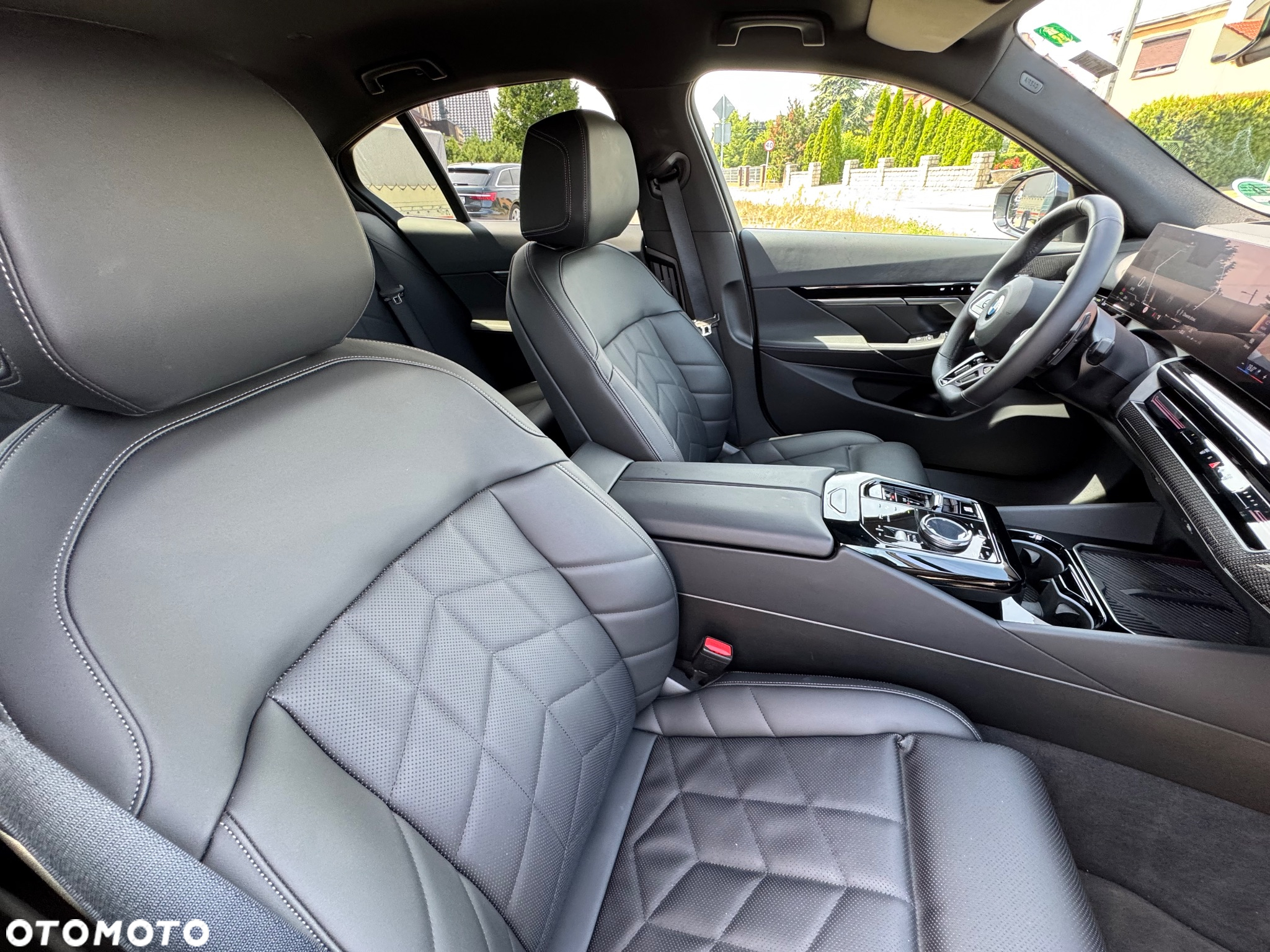 BMW Seria 5 - 28