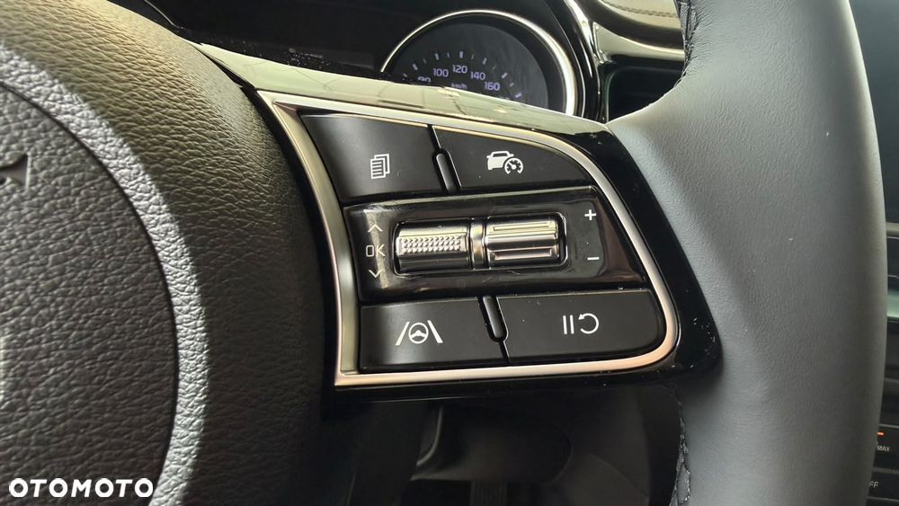Kia XCeed - 17