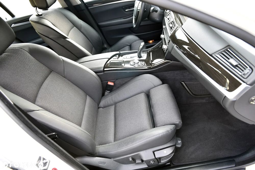 BMW Seria 5 520d - 16