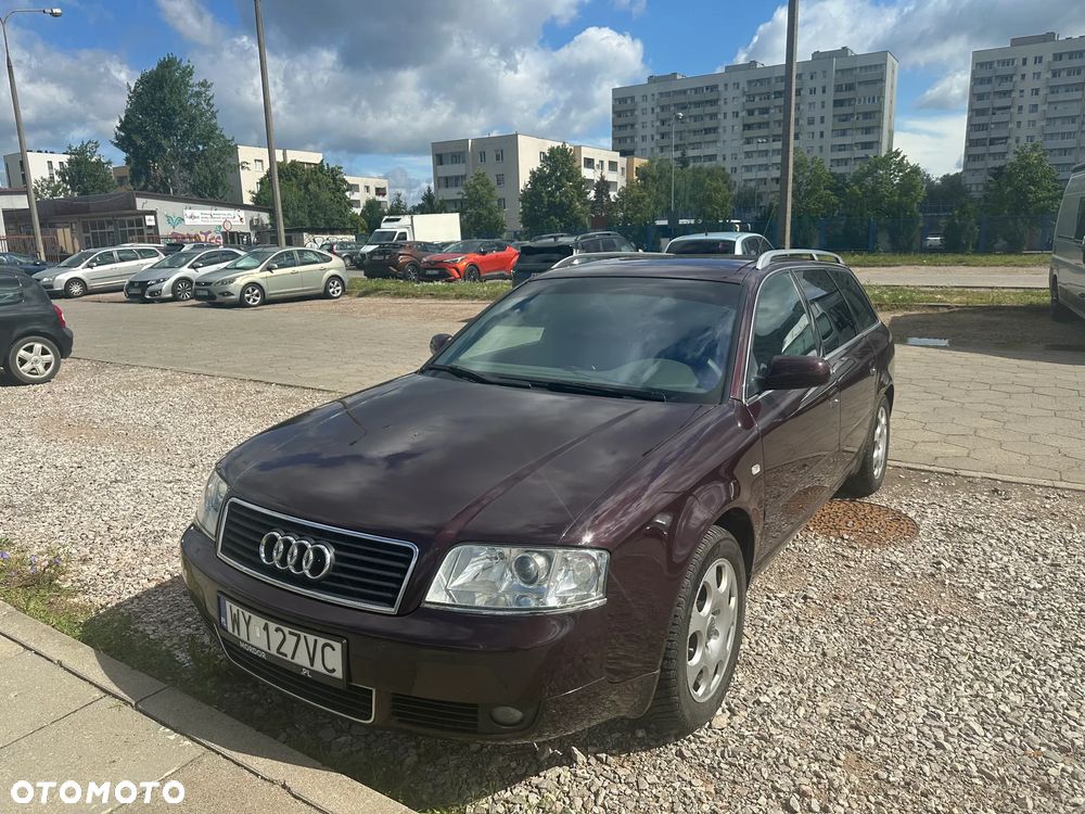 Audi A6 Avant 2.4 - 8