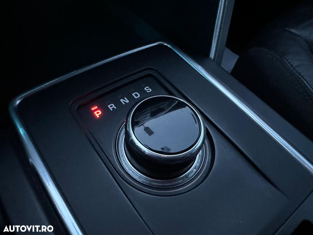 Land Rover Discovery Sport 2.0 l TD4 HSE Luxury Aut. - 16