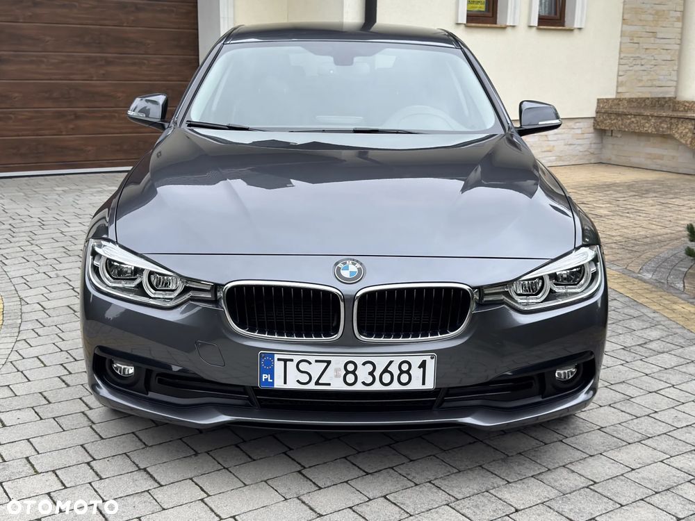 BMW Seria 3 320d - 15