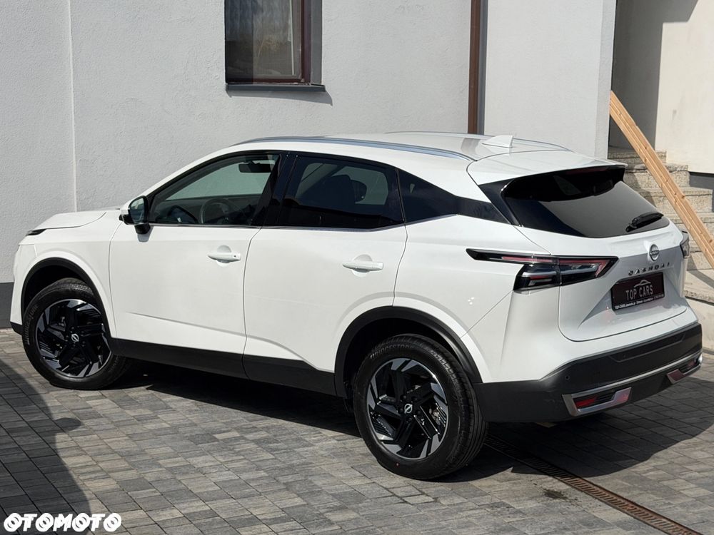 Nissan Qashqai 1.3 DIG-T mHEV N-Connecta Xtronic - 27