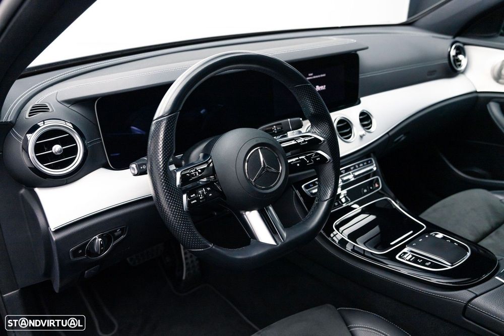 Mercedes-Benz E 300 e AMG Line - 24