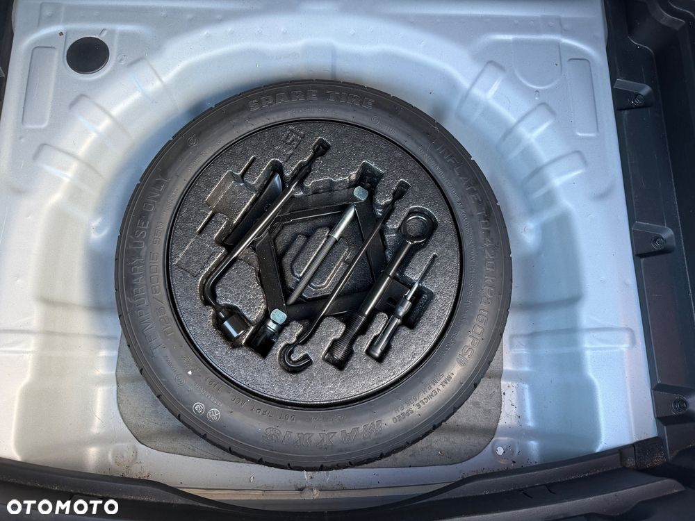 Hyundai i30 1.5 DPI Classic + - 24