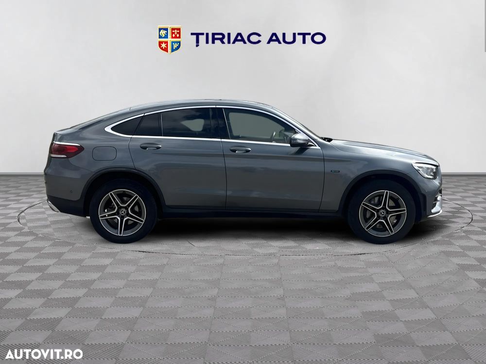 Mercedes-Benz GLC Coupe 300 de 4Matic 9G-TRONIC - 7