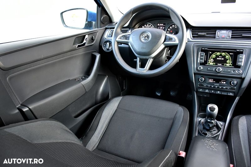 Skoda RAPID 1.6 TDI Active Green tec - 15