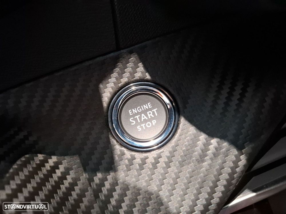 Peugeot e-2008 54 kWh GT - 20