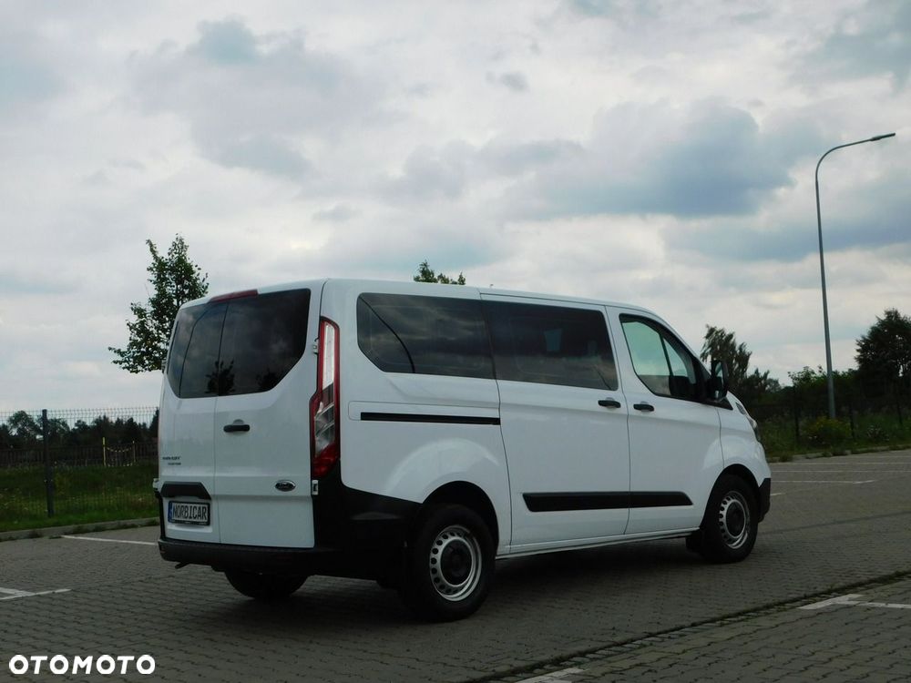 Ford Transit Custom - 12