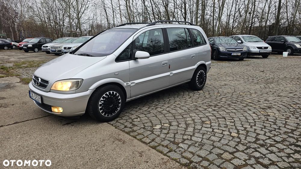 Opel Zafira - 3