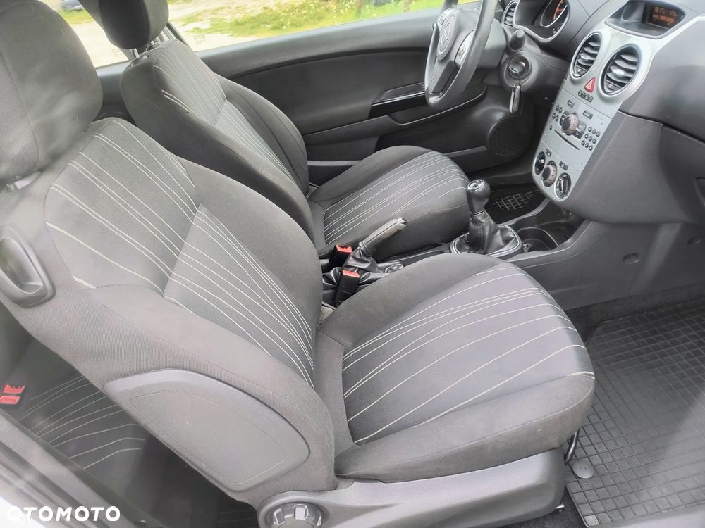 Opel Corsa 1.2 16V Color Edition - 15
