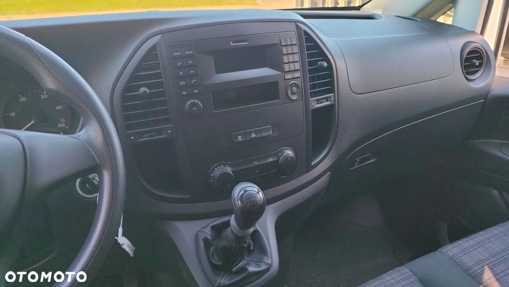 Mercedes-Benz Vito CDI Mixto 447.703 - 25