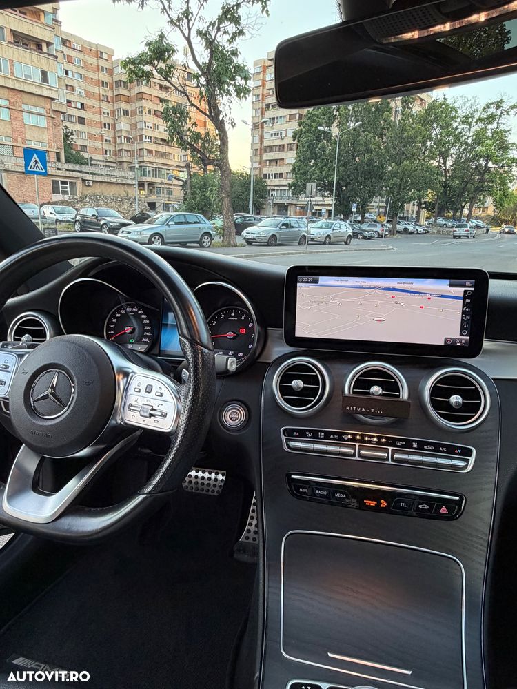Mercedes-Benz C 300 9G-TRONIC AMG Line Plus - 11