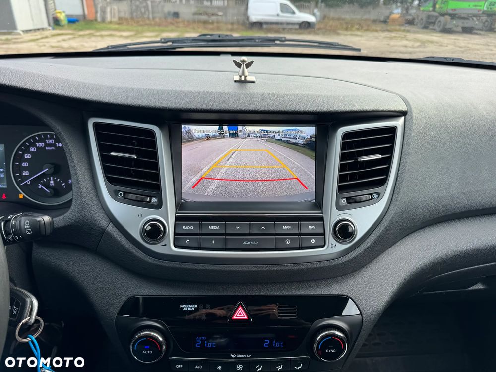 Hyundai Tucson blue 1.6 GDi 2WD Navi - 18