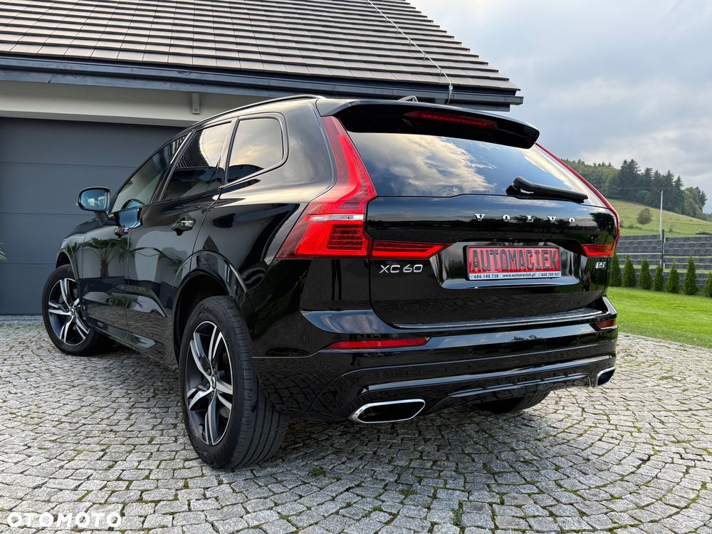 Volvo XC 60 B5 B AWD Geartronic RDesign - 12