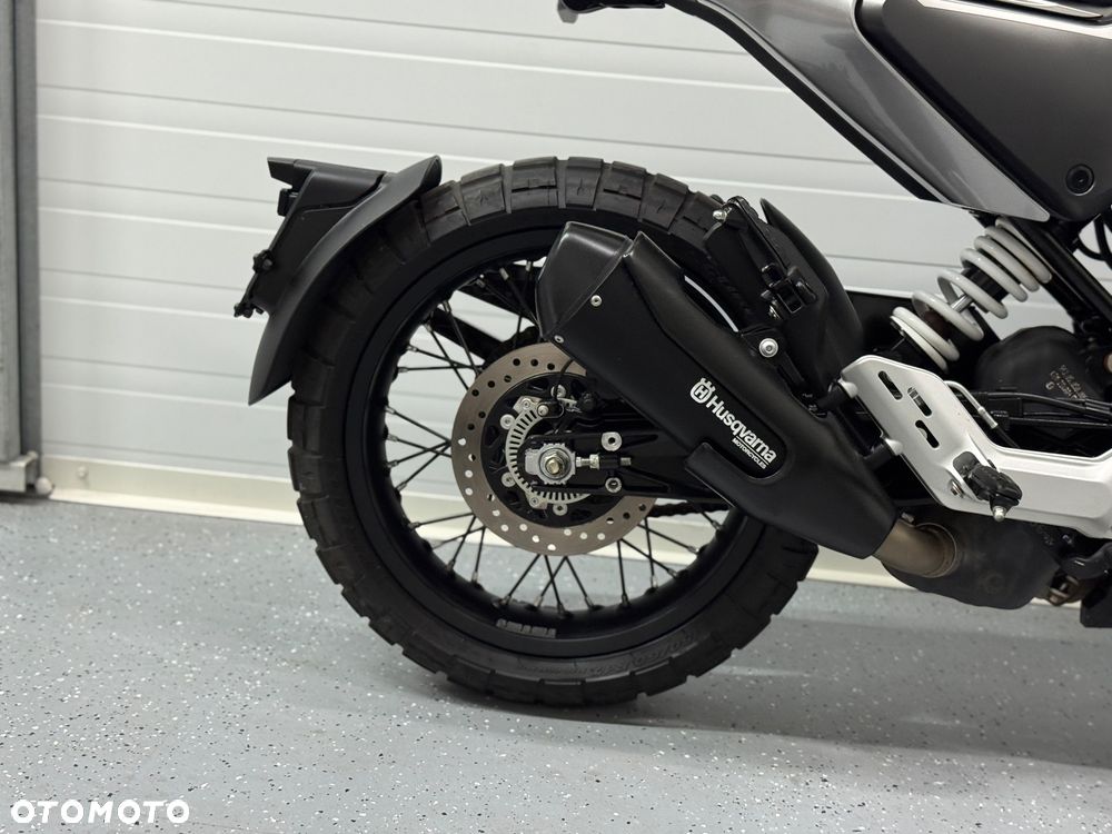 Husqvarna Svartpilen - 6