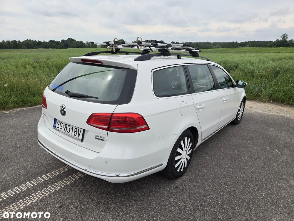 Volkswagen Passat 2.0 TDI Comfortline - 6