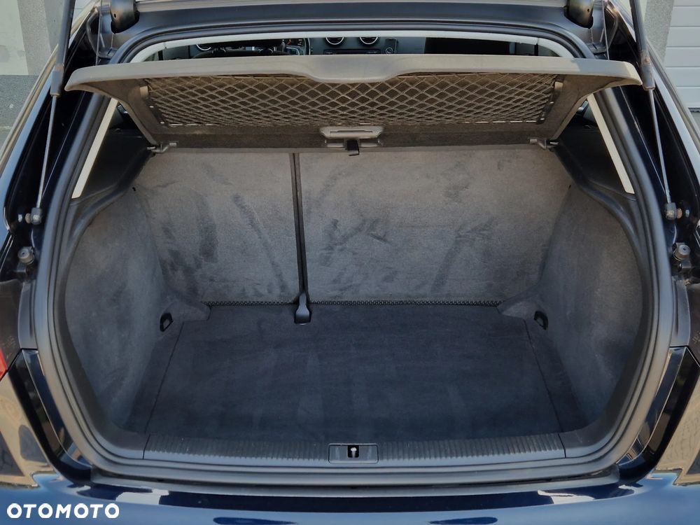 Audi A3 2.0 TDI Ambiente - 30