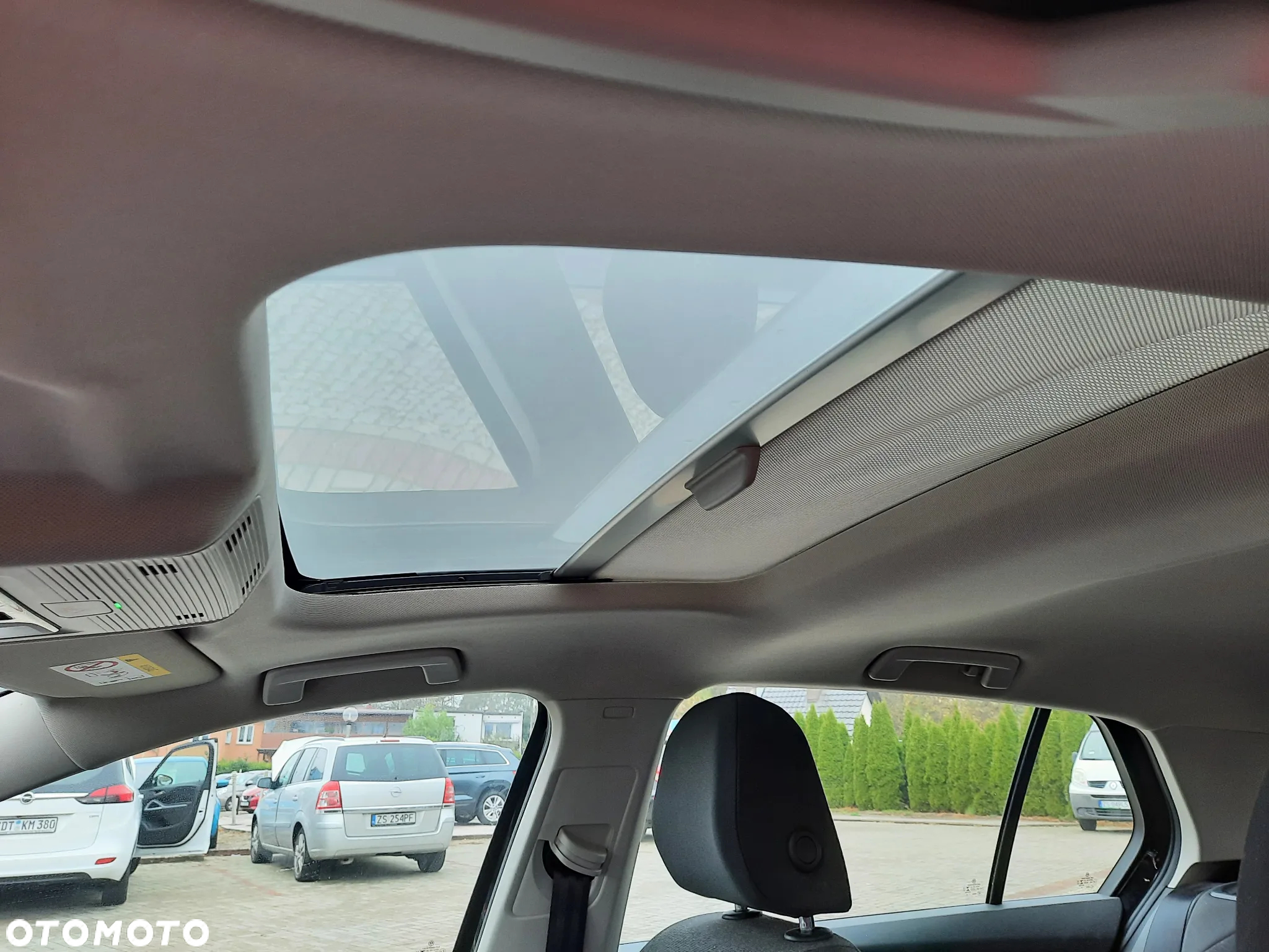 Volkswagen Golf VIII 2.0 TDI Life - 11