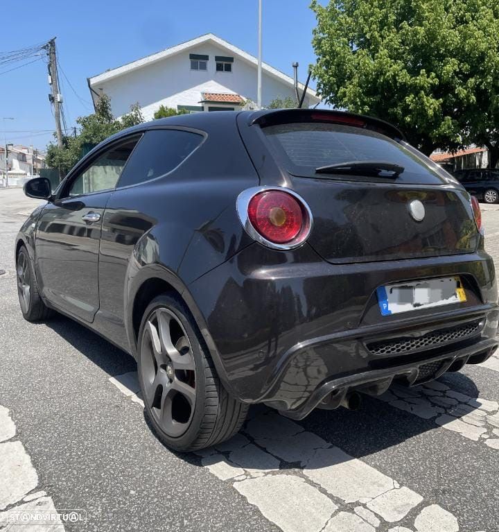 Alfa Romeo MiTo 1.4 T Distinctive - 5
